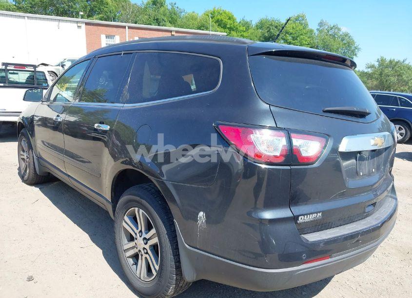 Photo 3 of 2015 Chevrolet Traverse 1LT (VIN 1GNKRGKD1FJ229238)