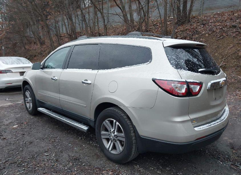 Photo 3 of 2016 Chevrolet Traverse 1LT (VIN 1GNKRGKD1GJ143686)