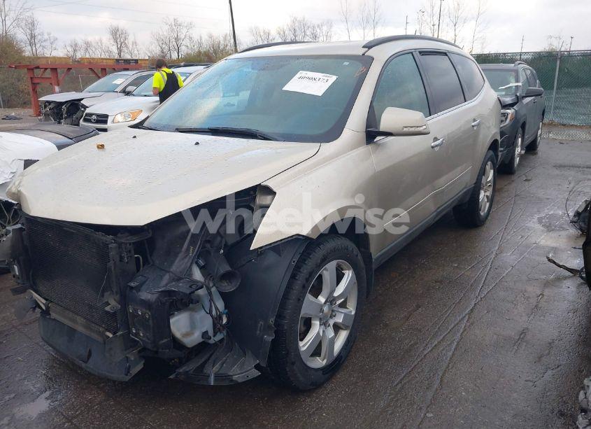 Photo 2 of 2016 Chevrolet Traverse 1LT (VIN 1GNKRGKD1GJ243223)