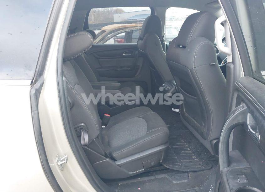 Photo 8 of 2016 Chevrolet Traverse 1LT (VIN 1GNKRGKD1GJ243223)