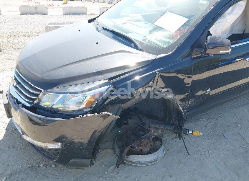 Photo 6 of 2017 Chevrolet Traverse 1LT (VIN 1GNKRGKD1HJ171795)