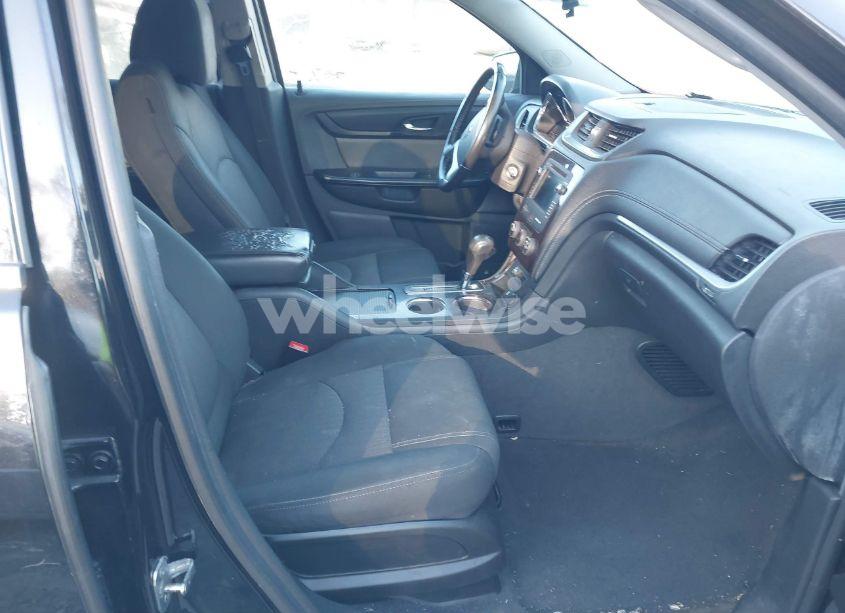 Photo 5 of 2017 Chevrolet Traverse 1LT (VIN 1GNKRGKD1HJ207498)