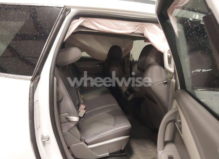 Photo 8 of 2017 Chevrolet Traverse 1LT (VIN 1GNKRGKD1HJ258824)