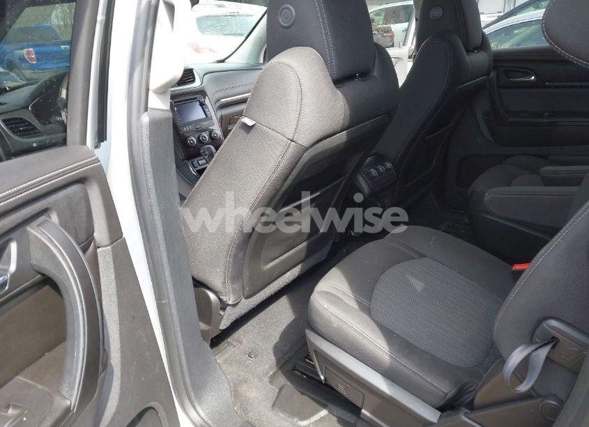 Photo 8 of 2017 Chevrolet Traverse 1LT (VIN 1GNKRGKD1HJ342822)