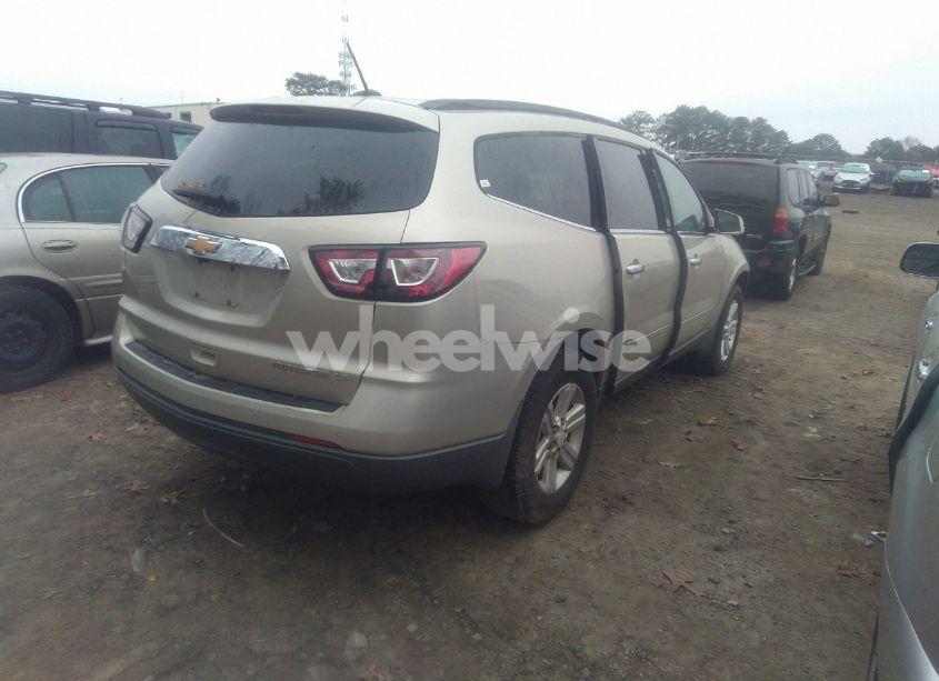 Photo 4 of 2013 Chevrolet Traverse 1LT (VIN 1GNKRGKD2DJ109820)