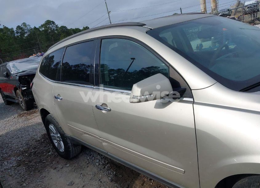 Photo 13 of 2014 Chevrolet Traverse 1LT (VIN 1GNKRGKD2EJ140759)