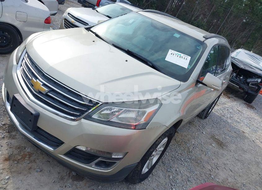 Photo 2 of 2014 Chevrolet Traverse 1LT (VIN 1GNKRGKD2EJ140759)