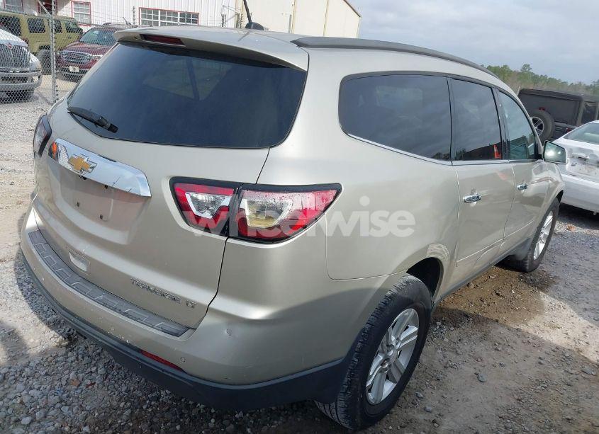 Photo 4 of 2014 Chevrolet Traverse 1LT (VIN 1GNKRGKD2EJ140759)