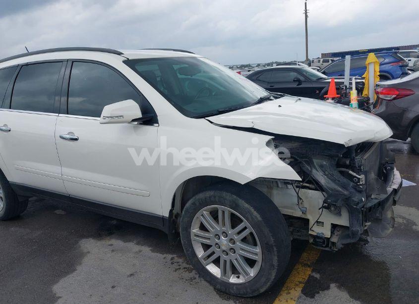 Photo 18 of 2014 Chevrolet Traverse 1LT (VIN 1GNKRGKD2EJ160445)