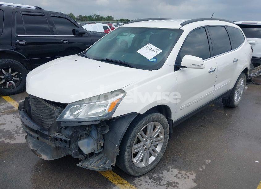 Photo 2 of 2014 Chevrolet Traverse 1LT (VIN 1GNKRGKD2EJ160445)