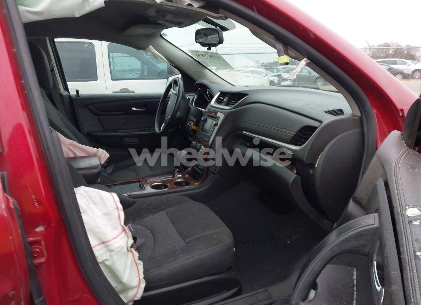 Photo 5 of 2014 Chevrolet Traverse 1LT (VIN 1GNKRGKD2EJ224130)