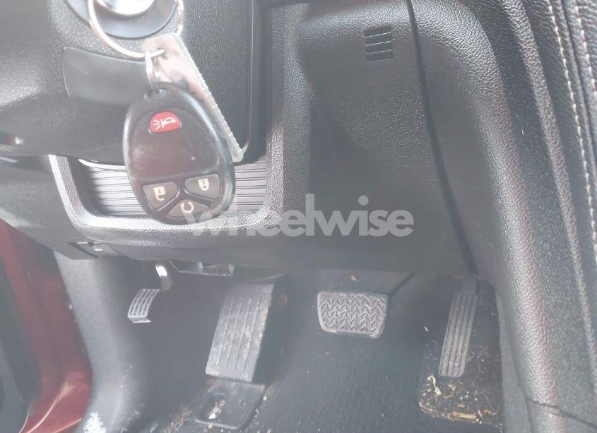 Photo 11 of 2014 Chevrolet Traverse 1LT (VIN 1GNKRGKD2EJ320176)