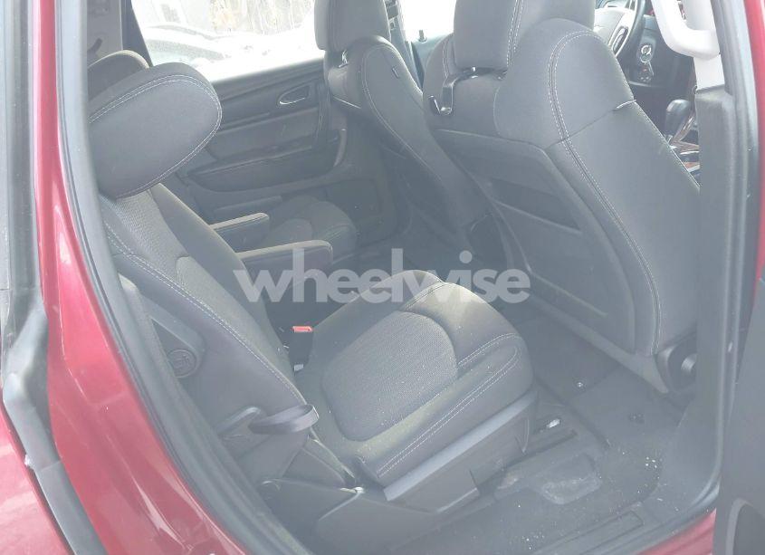 Photo 8 of 2014 Chevrolet Traverse 1LT (VIN 1GNKRGKD2EJ320176)