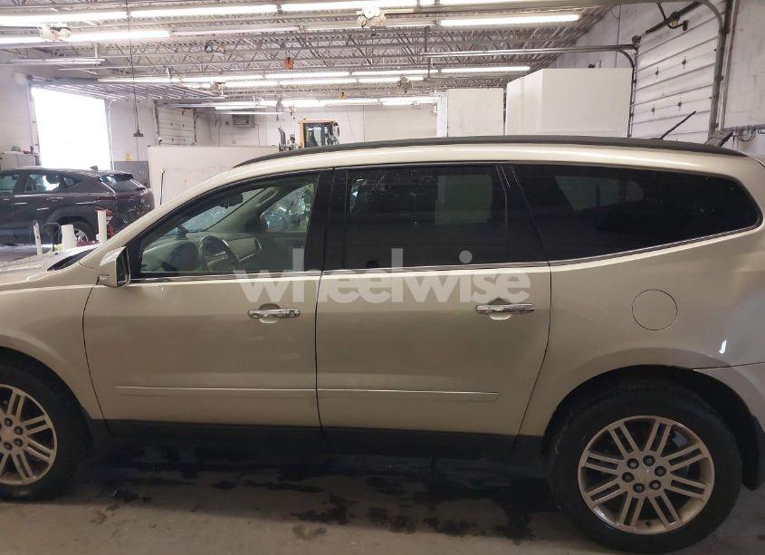 Photo 14 of 2014 Chevrolet Traverse 1LT (VIN 1GNKRGKD2EJ346163)