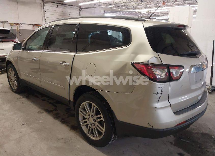 Photo 3 of 2014 Chevrolet Traverse 1LT (VIN 1GNKRGKD2EJ346163)