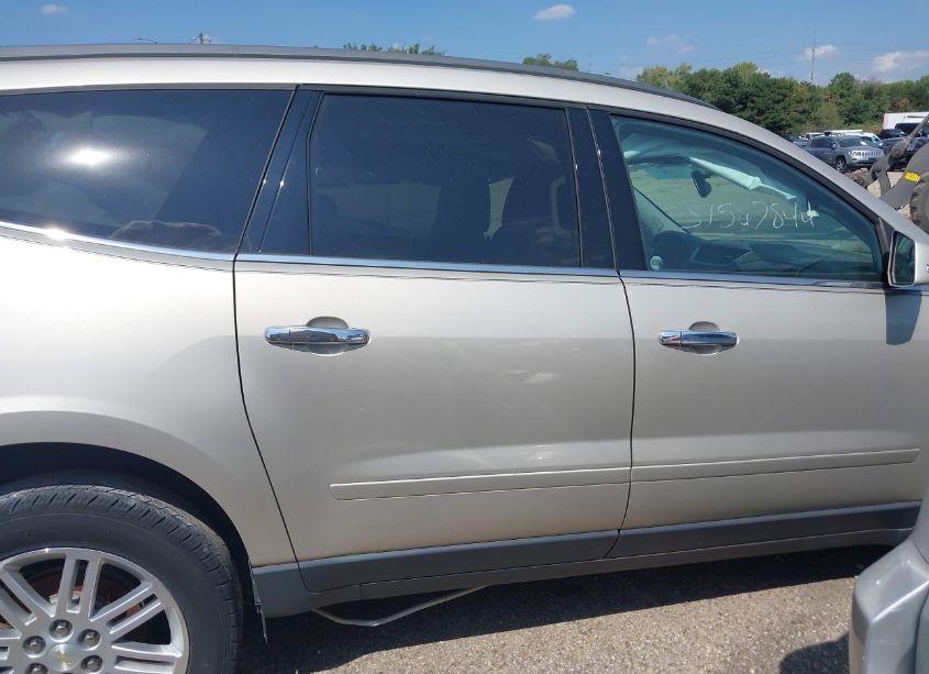 Photo 13 of 2014 Chevrolet Traverse 1LT (VIN 1GNKRGKD2EJ359589)