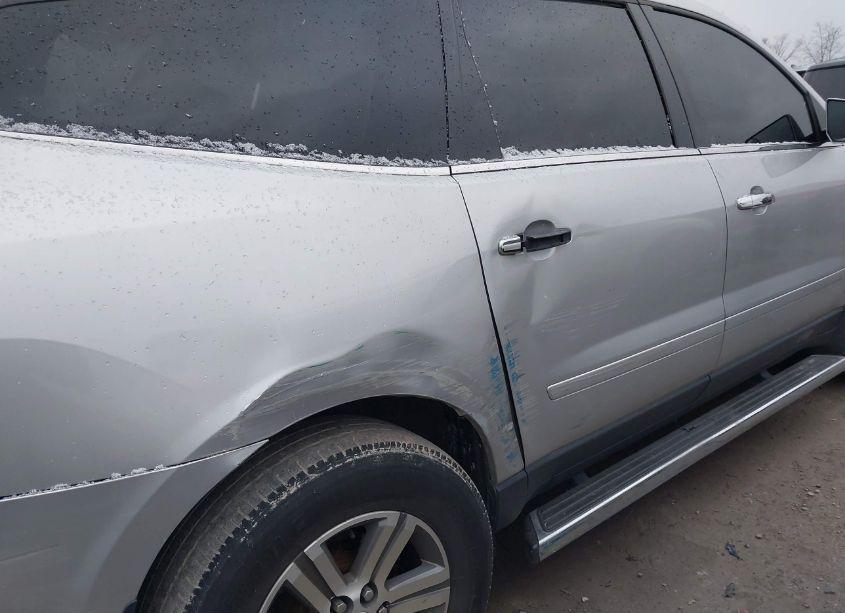Photo 18 of 2015 Chevrolet Traverse 1LT (VIN 1GNKRGKD2FJ207376)