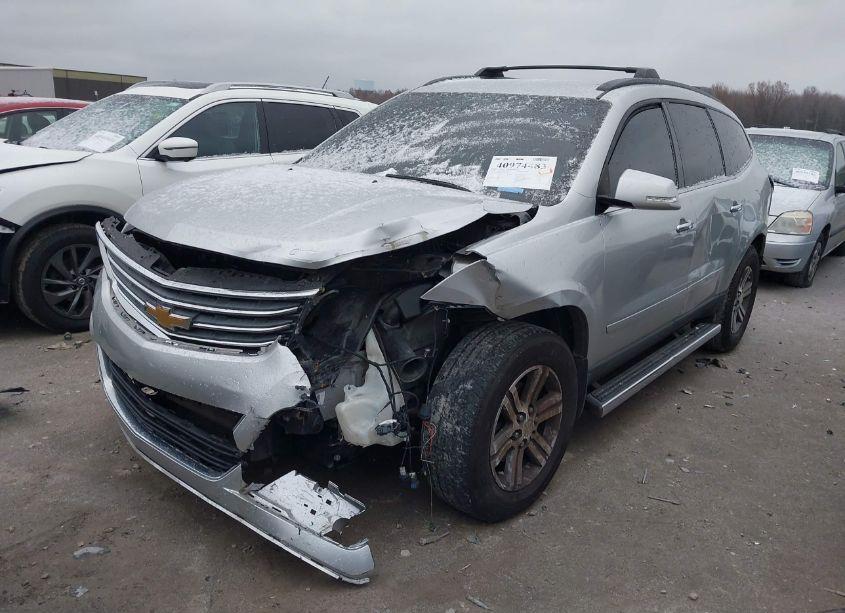 Photo 2 of 2015 Chevrolet Traverse 1LT (VIN 1GNKRGKD2FJ207376)