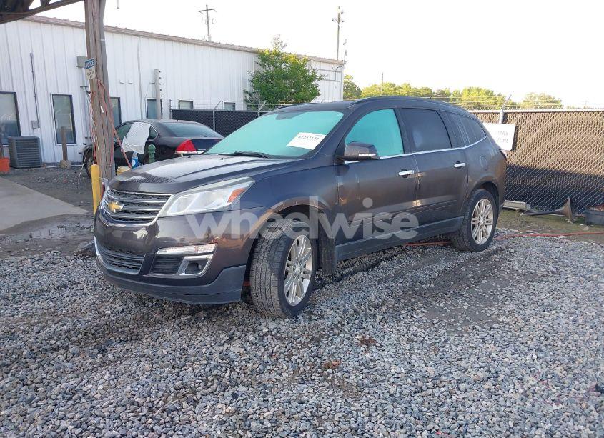 Photo 2 of 2015 Chevrolet Traverse 1LT (VIN 1GNKRGKD2FJ273104)