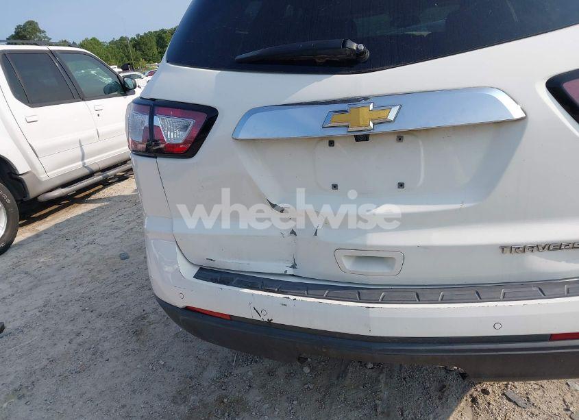 Photo 17 of 2015 Chevrolet Traverse 1LT (VIN 1GNKRGKD2FJ288833)