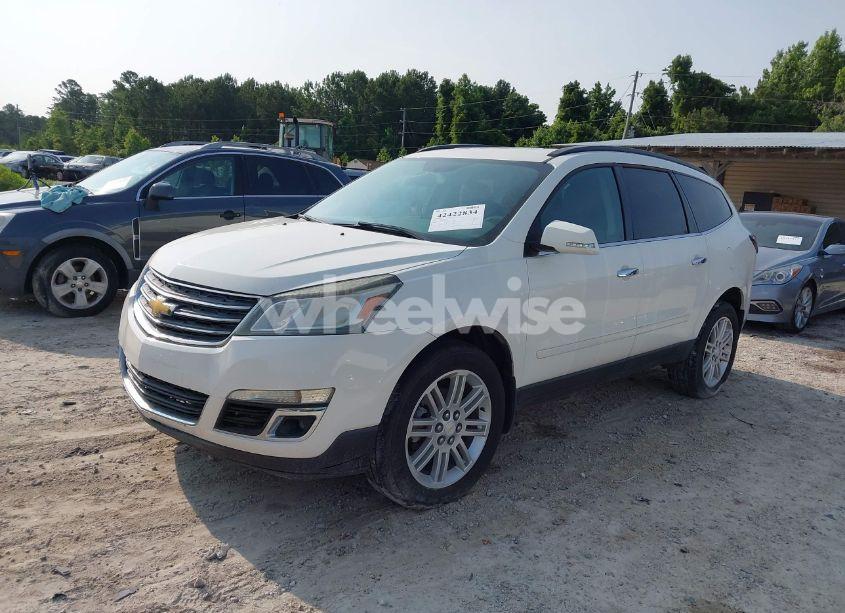 Photo 2 of 2015 Chevrolet Traverse 1LT (VIN 1GNKRGKD2FJ288833)