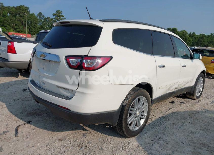 Photo 4 of 2015 Chevrolet Traverse 1LT (VIN 1GNKRGKD2FJ288833)