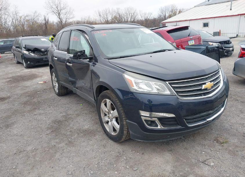 2017 Chevrolet Traverse 1LT (VIN 1GNKRGKD2HJ225007) main photo