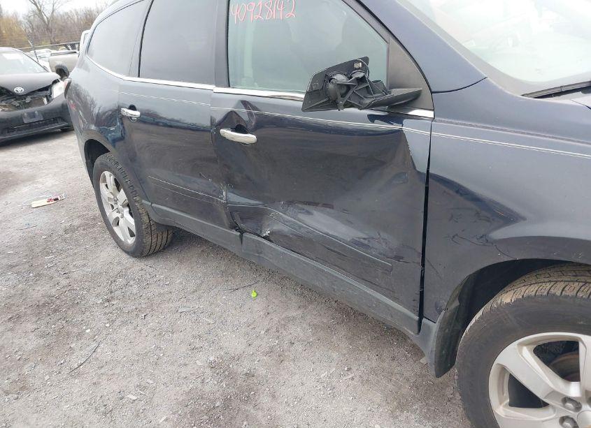 Photo 6 of 2017 Chevrolet Traverse 1LT (VIN 1GNKRGKD2HJ225007)