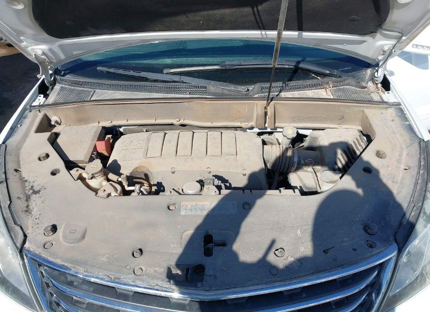 Photo 10 of 2017 Chevrolet Traverse 1LT (VIN 1GNKRGKD2HJ330775)