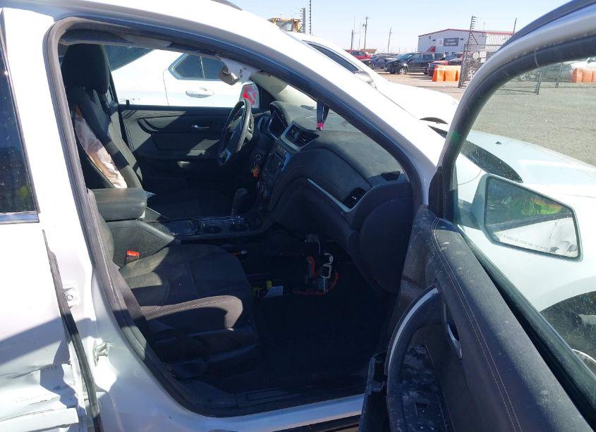 Photo 5 of 2017 Chevrolet Traverse 1LT (VIN 1GNKRGKD2HJ330775)