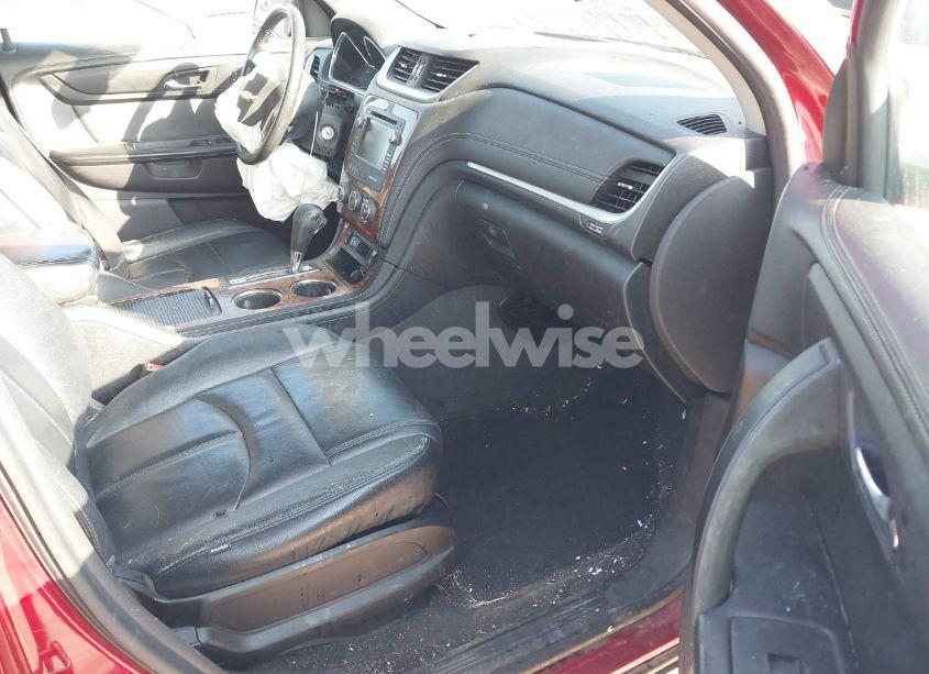 Photo 5 of 2013 Chevrolet Traverse 1LT (VIN 1GNKRGKD3DJ203396)