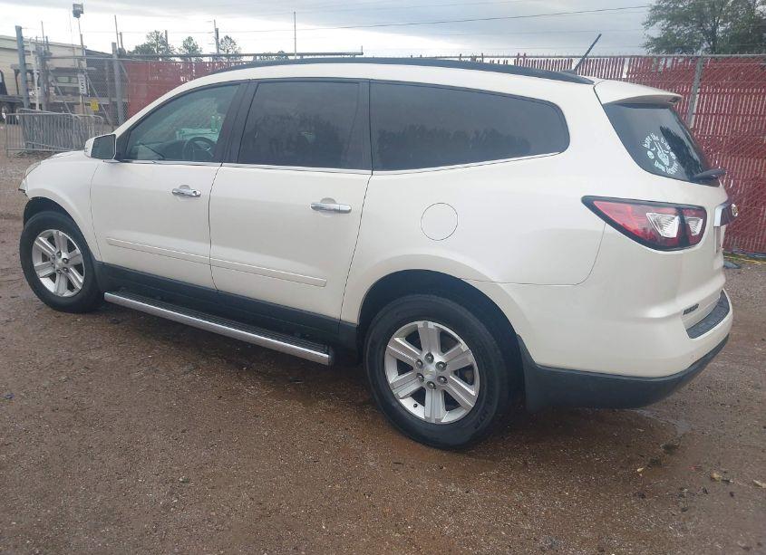 Photo 3 of 2013 Chevrolet Traverse 1LT (VIN 1GNKRGKD3DJ214284)