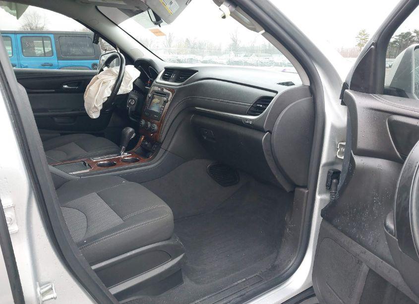 Photo 5 of 2014 Chevrolet Traverse 1LT (VIN 1GNKRGKD3EJ123145)