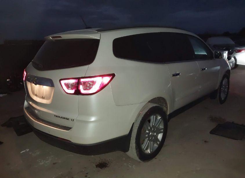 Photo 4 of 2014 Chevrolet Traverse 1LT (VIN 1GNKRGKD3EJ164620)