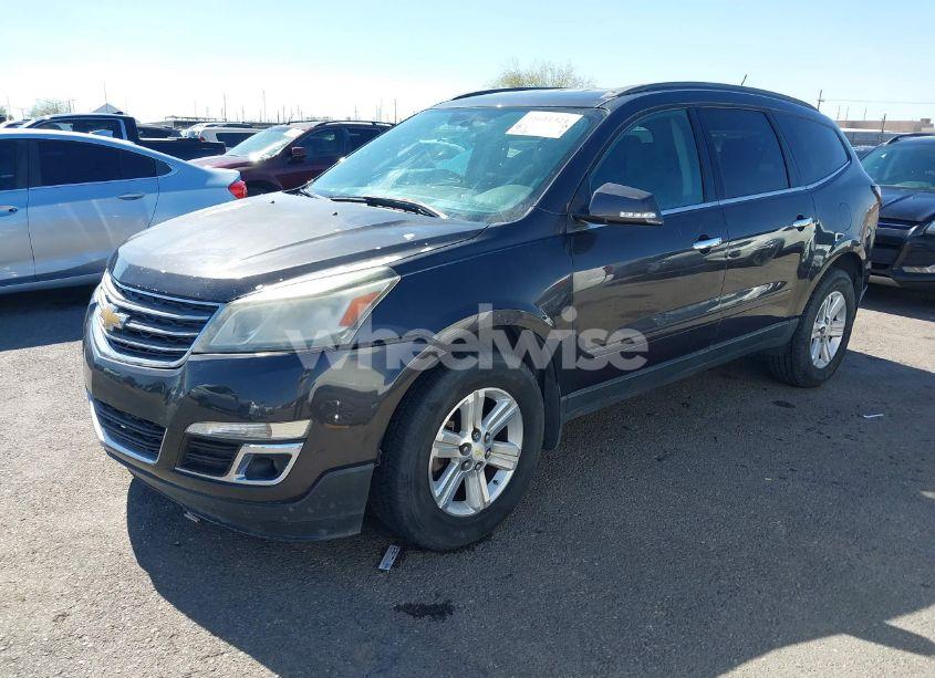 Photo 2 of 2014 Chevrolet Traverse 1LT (VIN 1GNKRGKD3EJ164830)