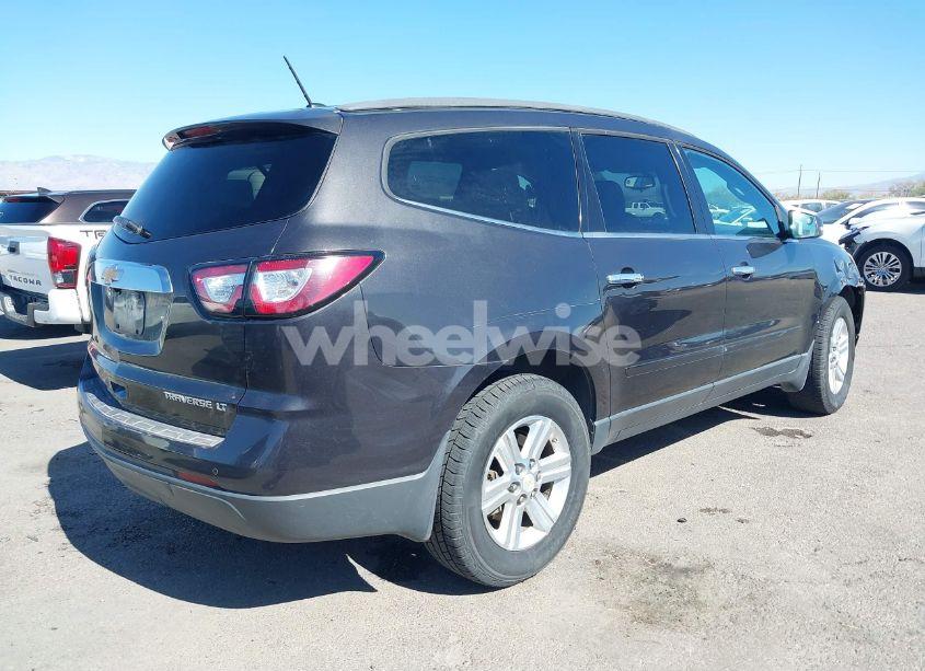 Photo 4 of 2014 Chevrolet Traverse 1LT (VIN 1GNKRGKD3EJ164830)