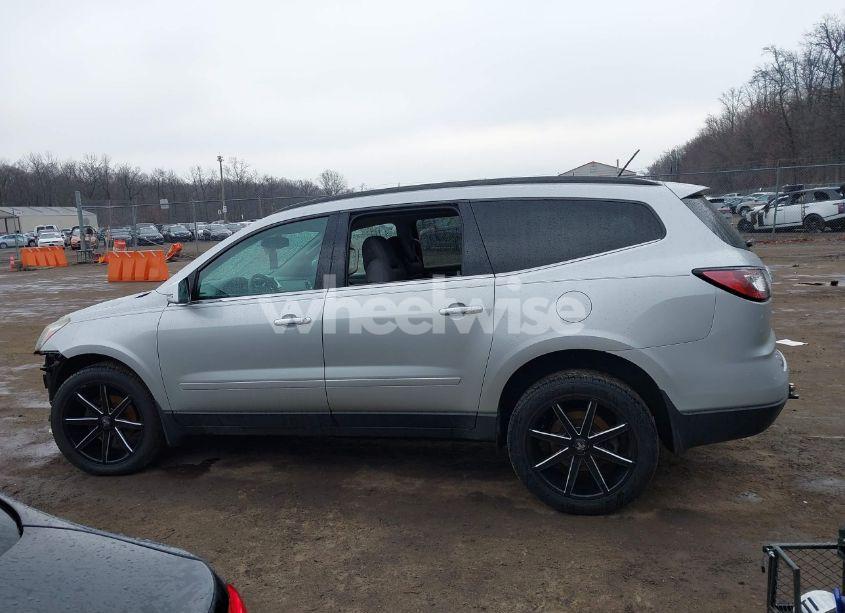 Photo 14 of 2014 Chevrolet Traverse 1LT (VIN 1GNKRGKD3EJ192613)