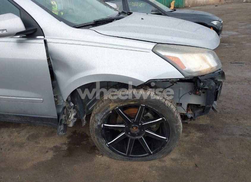 Photo 17 of 2014 Chevrolet Traverse 1LT (VIN 1GNKRGKD3EJ192613)