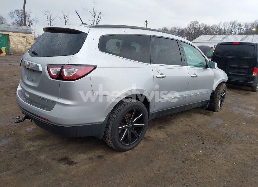 Photo 4 of 2014 Chevrolet Traverse 1LT (VIN 1GNKRGKD3EJ192613)