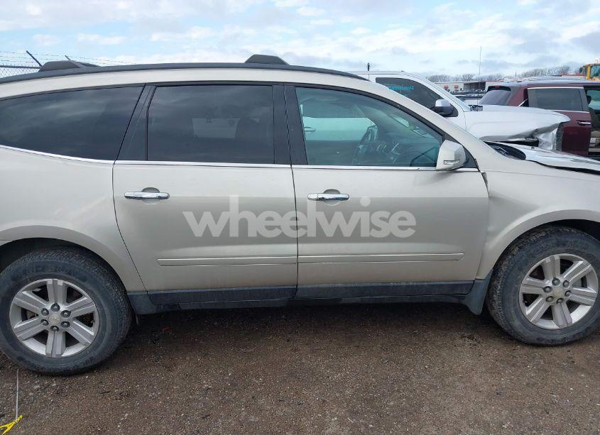 Photo 13 of 2014 Chevrolet Traverse 1LT (VIN 1GNKRGKD3EJ351338)