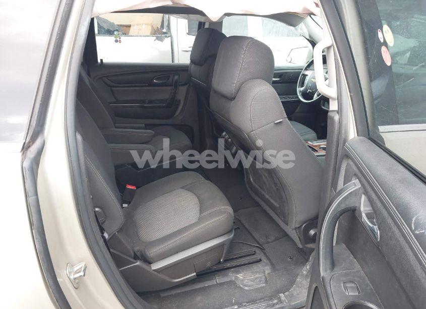 Photo 8 of 2014 Chevrolet Traverse 1LT (VIN 1GNKRGKD3EJ351338)