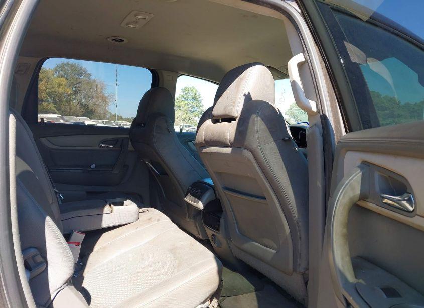 Photo 8 of 2014 Chevrolet Traverse 1LT (VIN 1GNKRGKD3EJ377521)