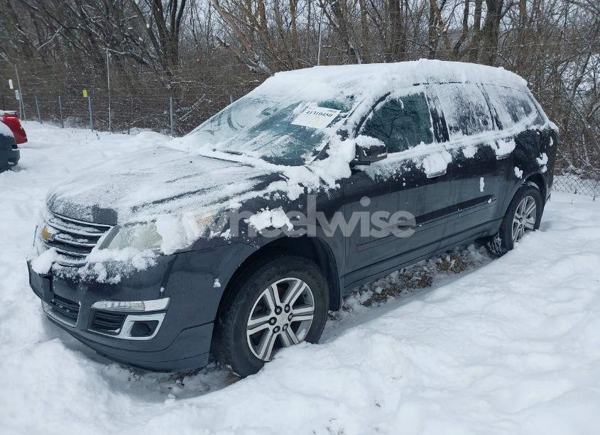 Photo 2 of 2015 Chevrolet Traverse (VIN 1GNKRGKD3FJ311858)