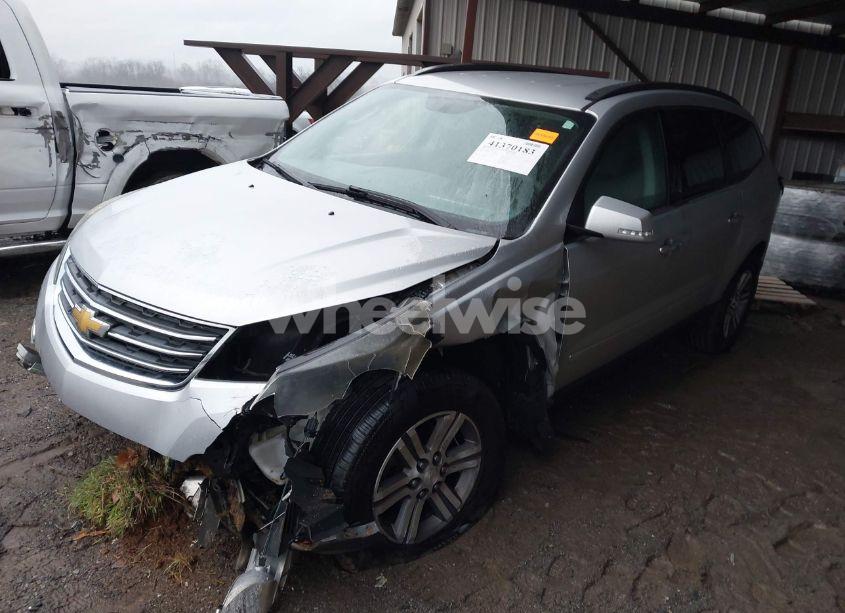 Photo 2 of 2016 Chevrolet Traverse 1LT (VIN 1GNKRGKD3GJ186166)