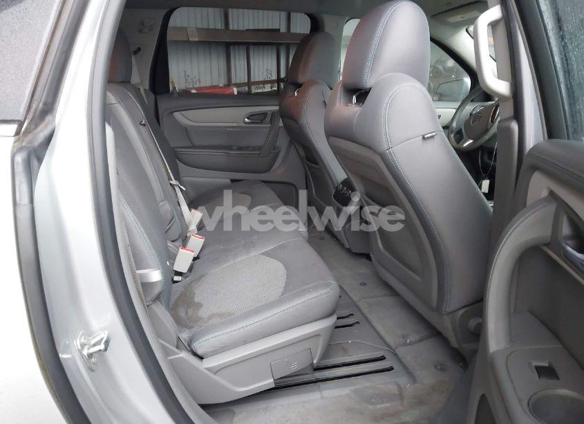 Photo 8 of 2016 Chevrolet Traverse 1LT (VIN 1GNKRGKD3GJ186166)