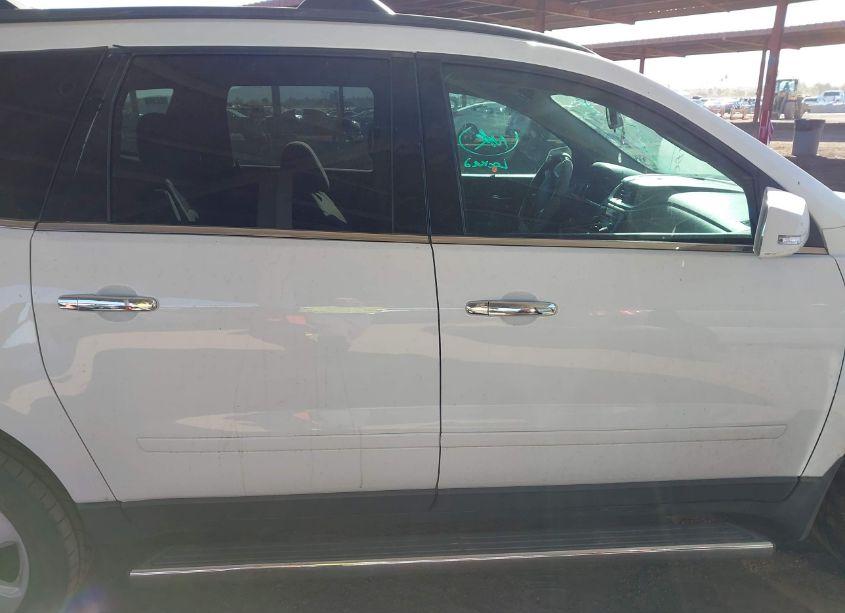 Photo 13 of 2017 Chevrolet Traverse 1LT (VIN 1GNKRGKD3HJ240518)