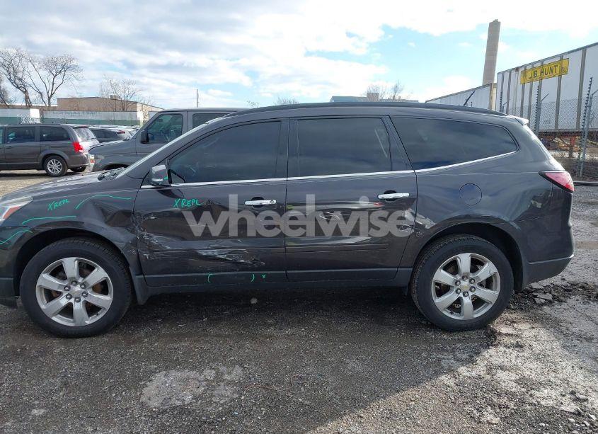 Photo 14 of 2017 Chevrolet Traverse 1LT (VIN 1GNKRGKD3HJ324693)