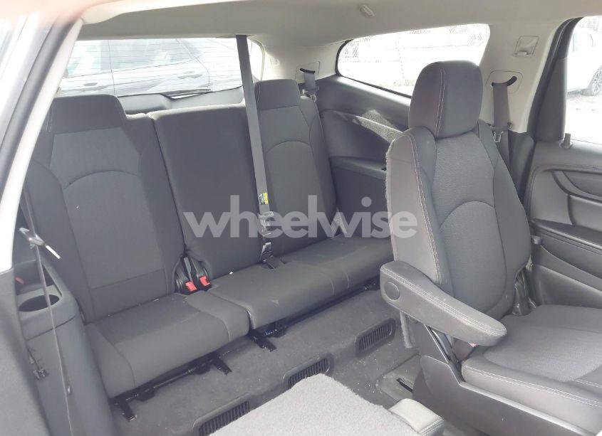 Photo 8 of 2017 Chevrolet Traverse 1LT (VIN 1GNKRGKD3HJ324693)