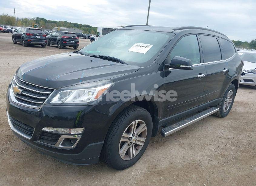 Photo 2 of 2017 Chevrolet Traverse 1LT (VIN 1GNKRGKD3HJ330364)