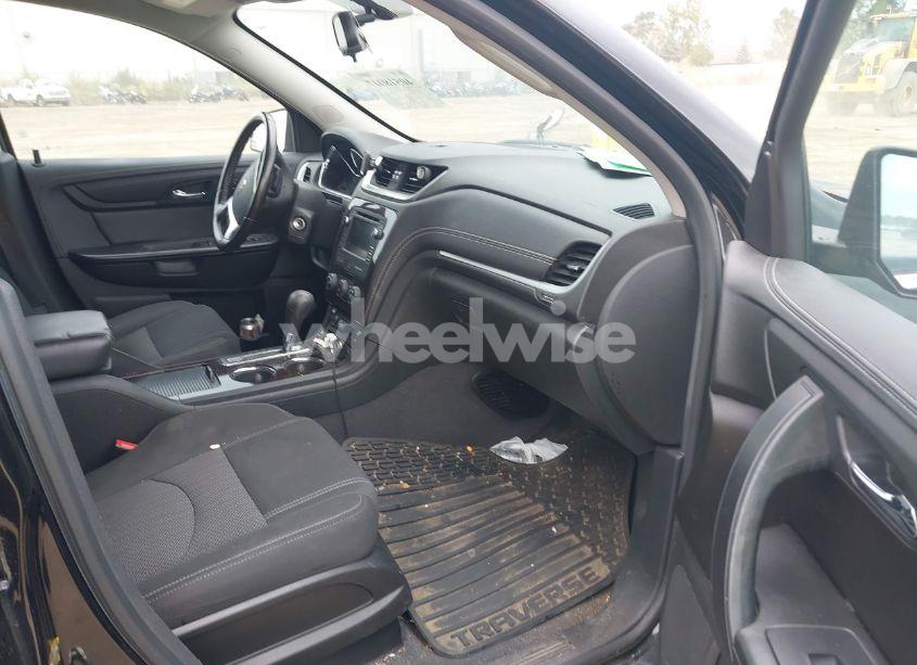 Photo 5 of 2017 Chevrolet Traverse 1LT (VIN 1GNKRGKD3HJ330364)